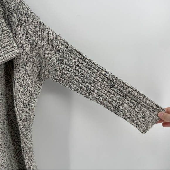 Lord & Taylor Design Lab Wrap Cardigan Sweater Gray Knit M - Picture 2 of 6